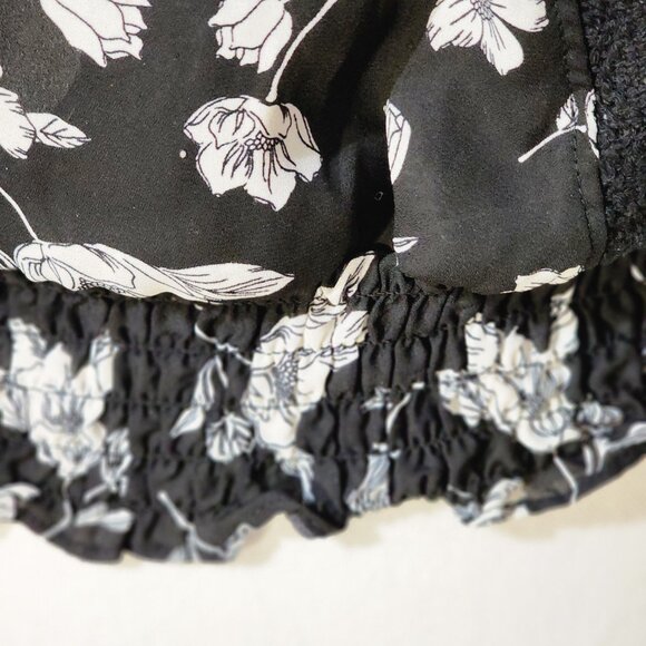 NWT- Black and White Floral Blouse - Picture 4 of 5
